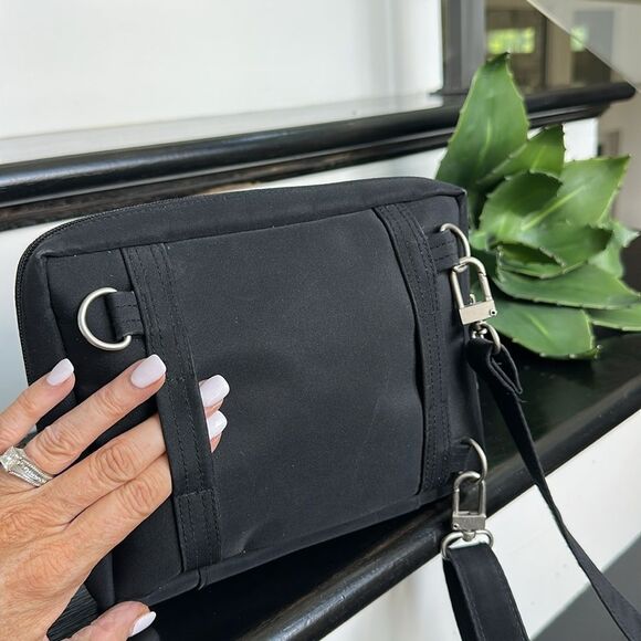 Baggalini Black Convertible Crossbody Purse – Multi-Way Carry, Like New - Picture 5 of 11